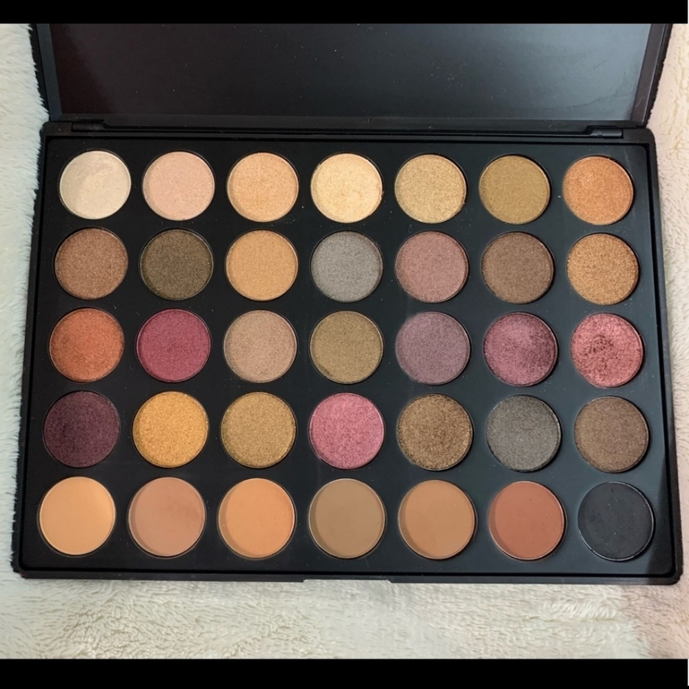 Morphe 35F Eyeshadow Pallette - Picture 3 of 3